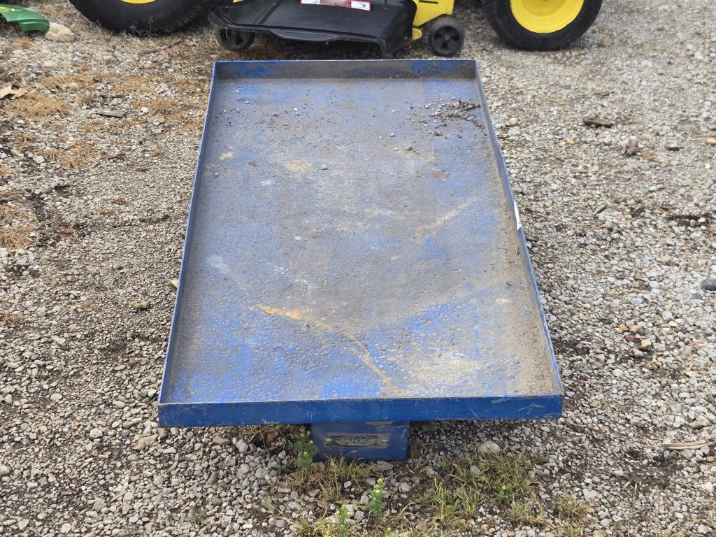 Jakes Foundry Metal Utility Base