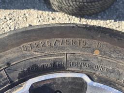 Tires: ST225/75/R15 (4)