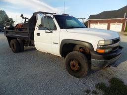 2001 Chevy Silverado 3500 Miles Showing: 166,212