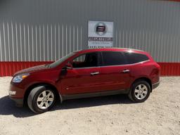 2010 Chevy Traverse LT Miles: 153,222