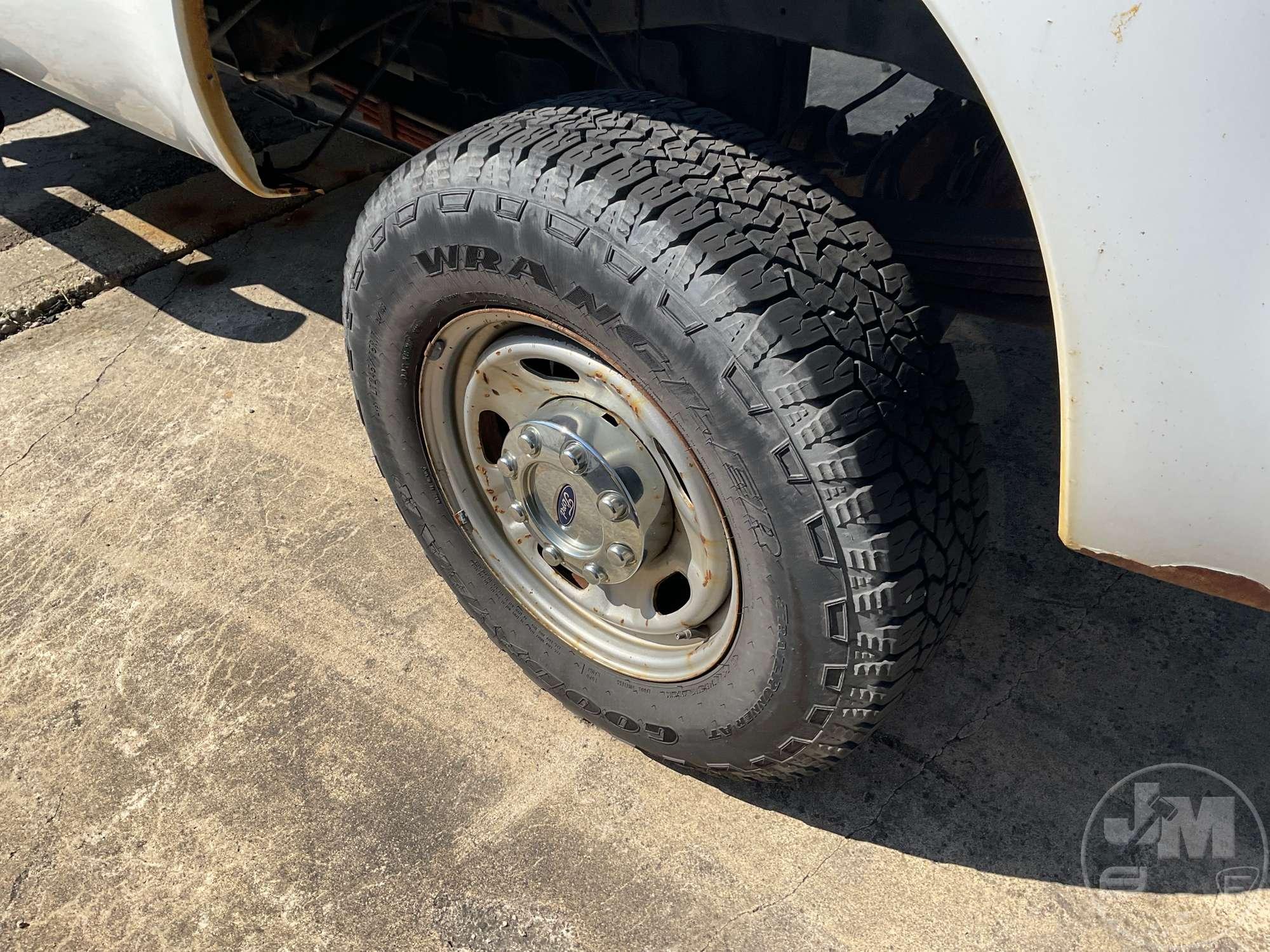 2012 FORD F-250 VIN: 1FTBF2B6XCEC58246 4X4 PICKUP