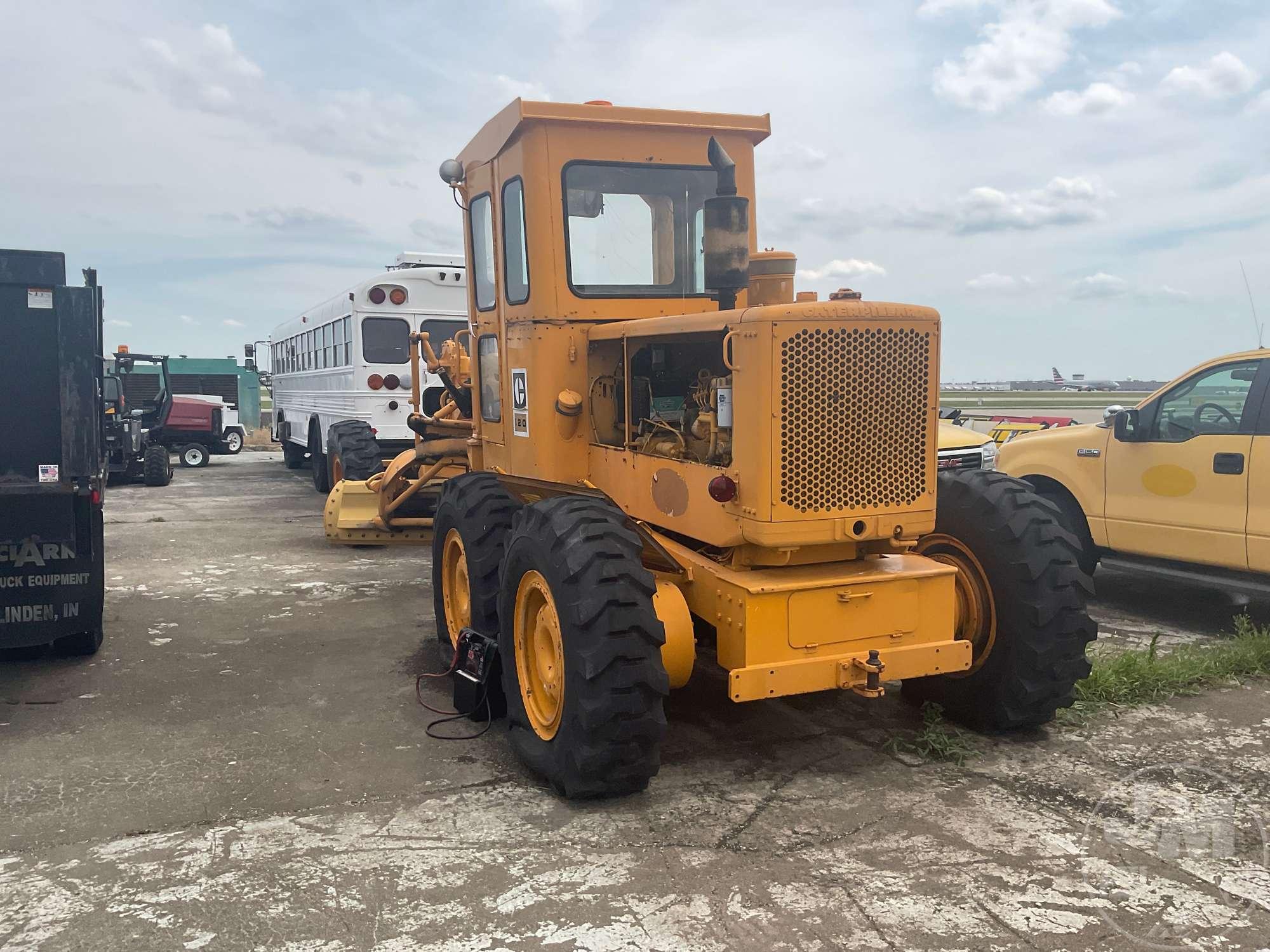 CATERPILLAR 120 MOTORGRADER SN: 10R2580