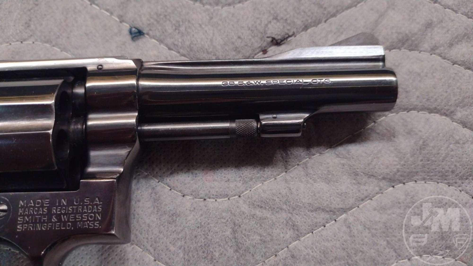 SMITH & WESSON MODEL 15-3 .38 SPECIAL
