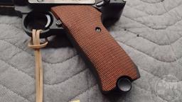 STOEGER INDUSTRIES MODEL STLR-4 LUGER .22 LONG RIFLE