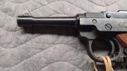 STOEGER INDUSTRIES MODEL STLR-4 LUGER .22 LONG RIFLE
