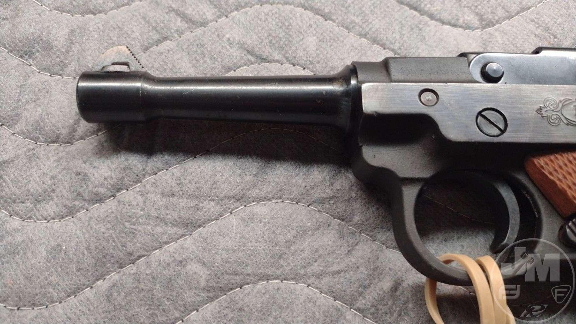 STOEGER INDUSTRIES MODEL STLR-4 LUGER .22 LONG RIFLE