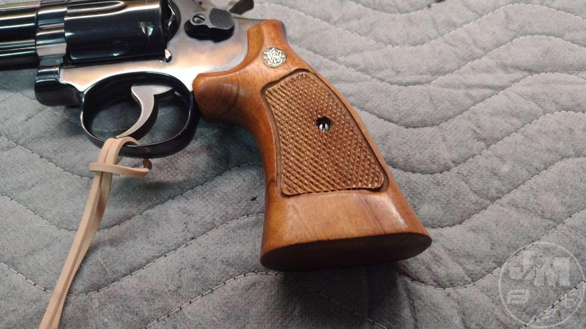 SMITH & WESSON MODEL 19-3 .357 MAGNUM