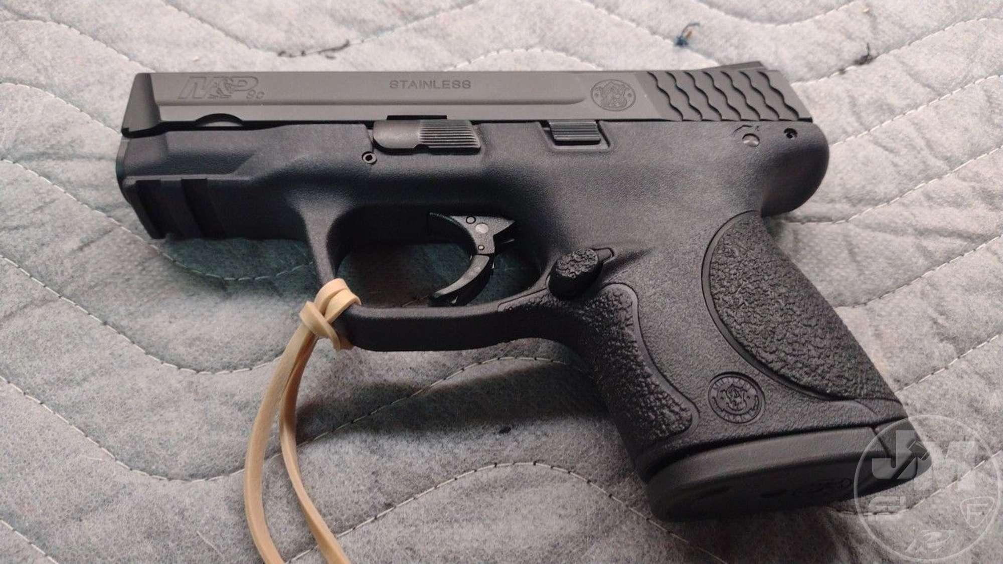 SMITH & WESSON MODEL M&P 9 C 9MM
