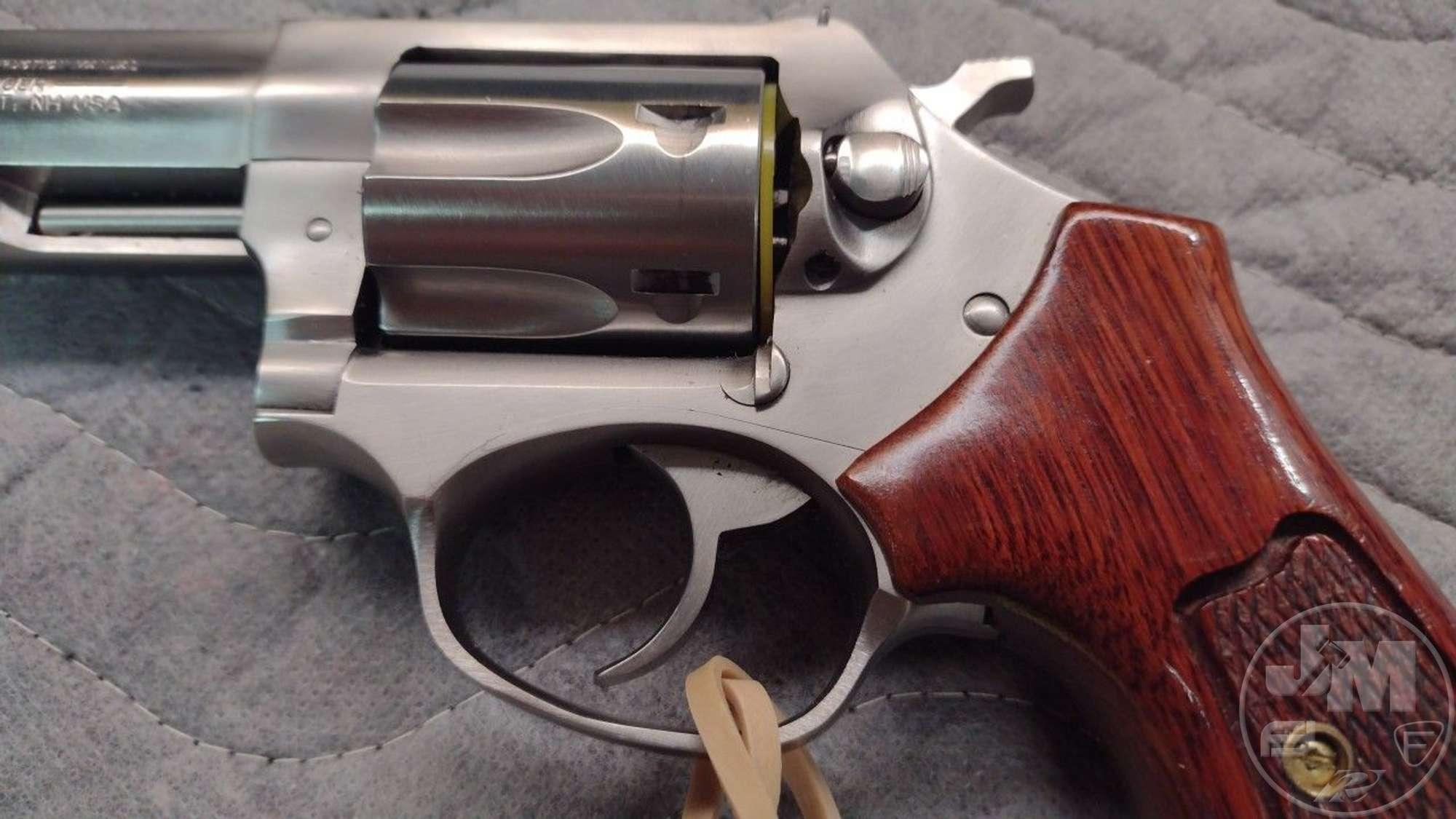 2009 RUGER MODEL SP101 .327 FEDERAL MAGNUM