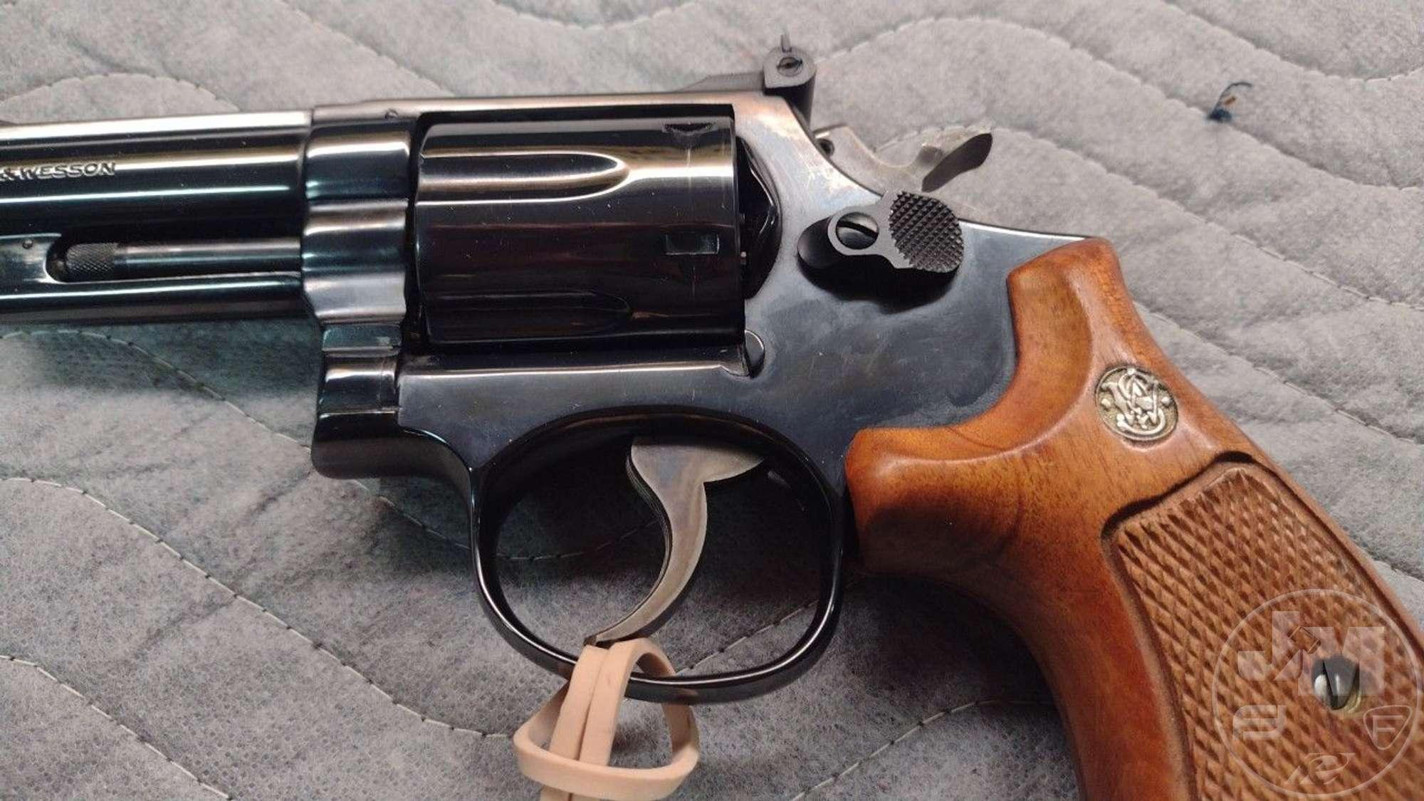 SMITH & WESSON MODEL 19-3 .357 MAGNUM