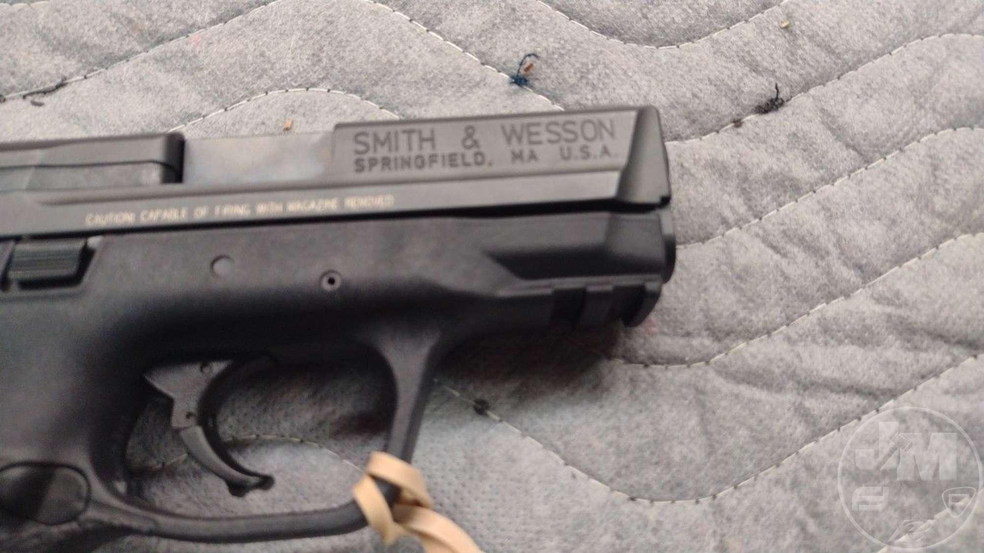 SMITH & WESSON MODEL M&P 9 C 9MM