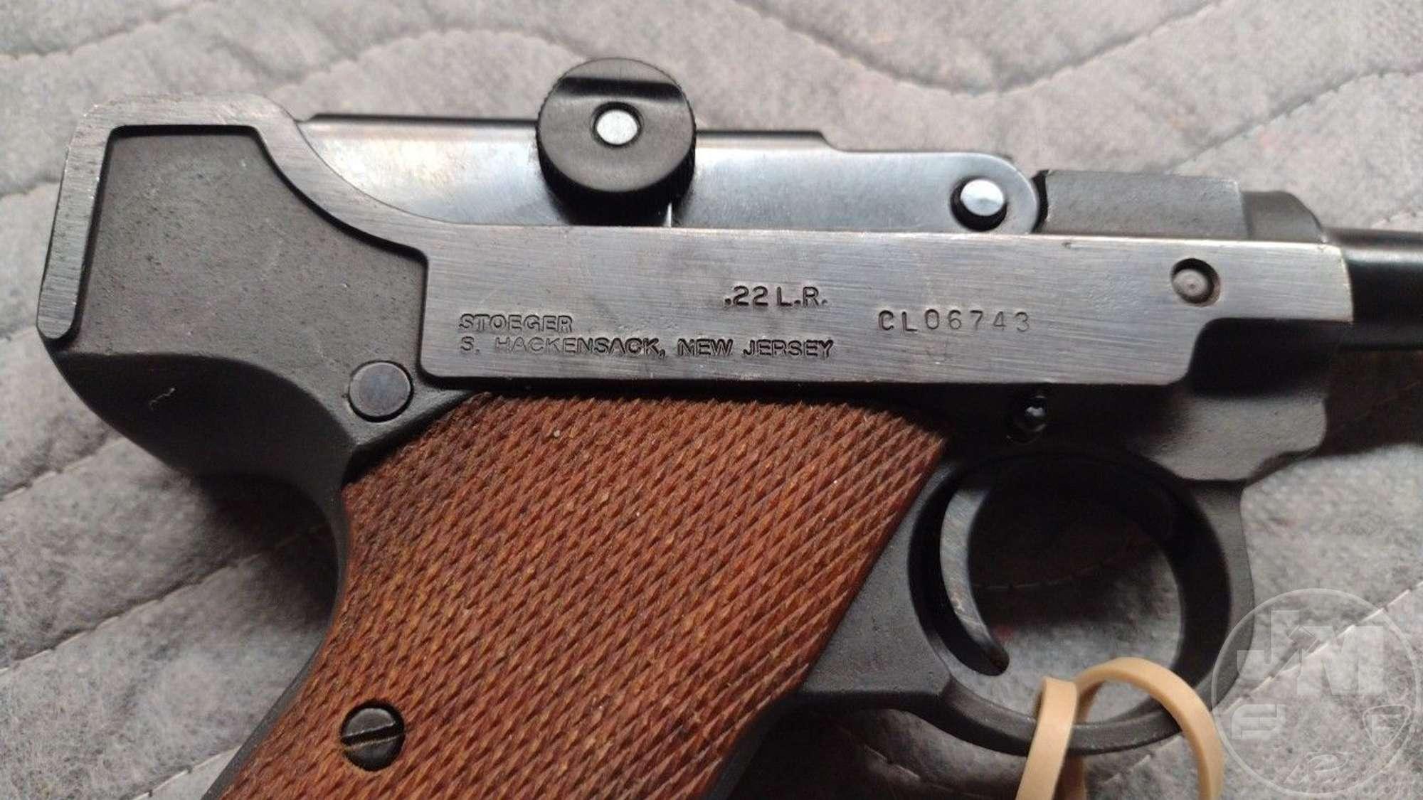 STOEGER INDUSTRIES MODEL STLR-4 LUGER .22 LONG RIFLE