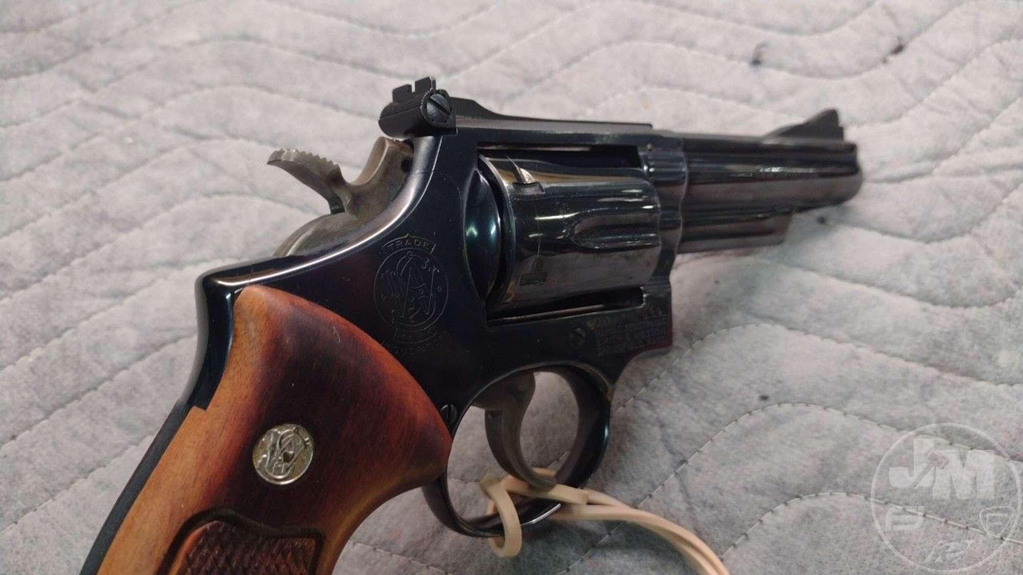 SMITH & WESSON MODEL 19-3 .357 MAGNUM