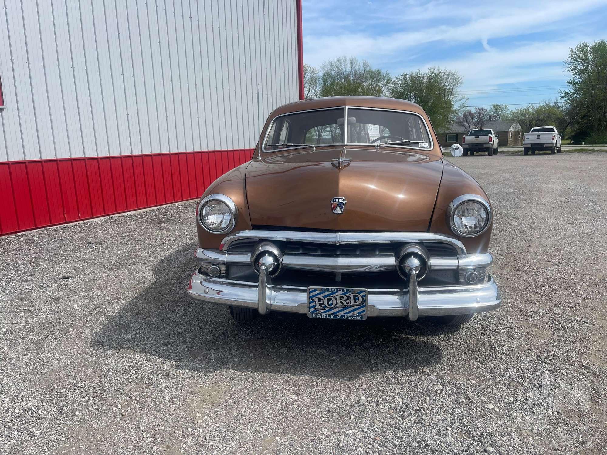 1951 FORD CUSTOM VIN: B1KC104807 SEDAN