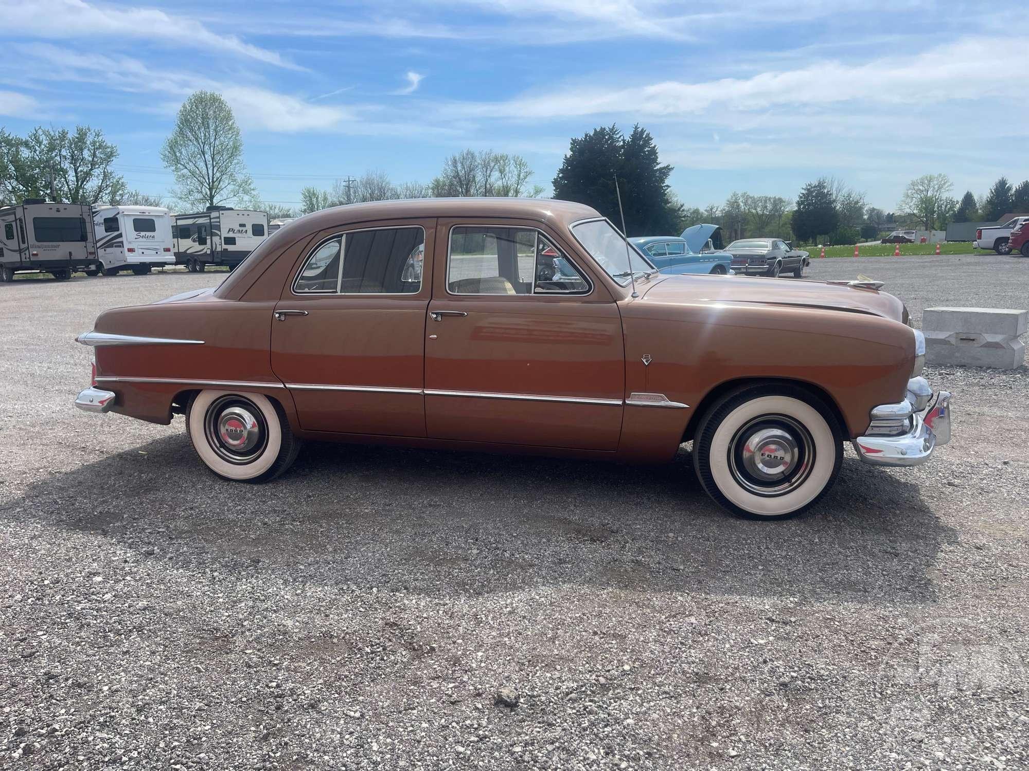 1951 FORD CUSTOM VIN: B1KC104807 SEDAN