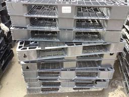 PLASTIC PALLETS, QTY OF 60