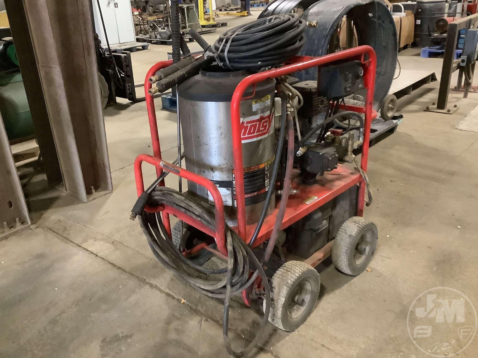 HOTSY 1075SSE PRESSURE WASHER SN: 11100120-167493