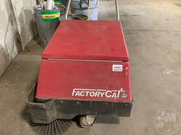 FACTORY CAT FLOOR SWEEPER