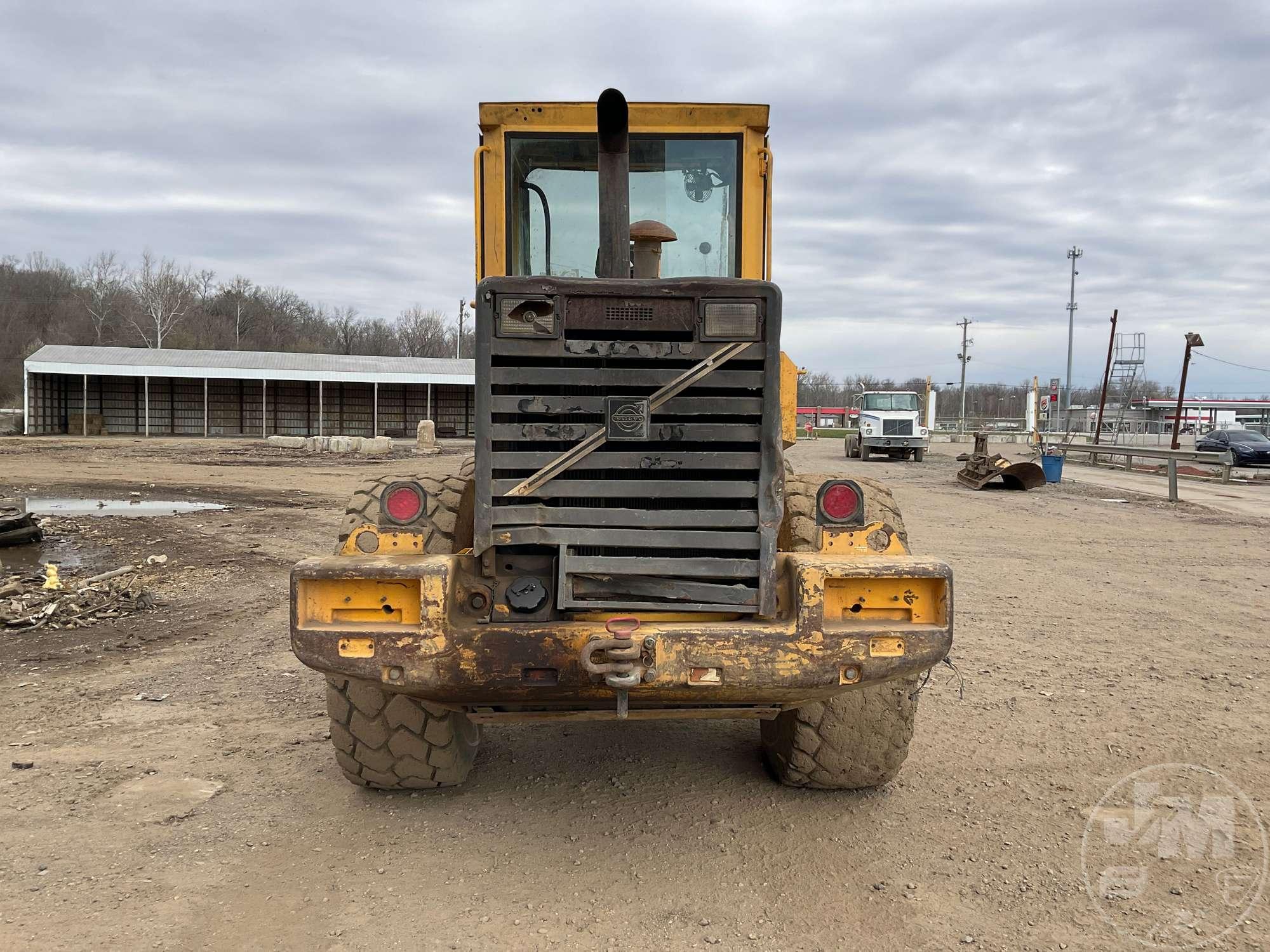 VOLVO L70C WHEEL LOADER SN: L70CV13368