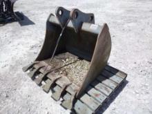 TOOTHED EXCAVATOR BUCKET