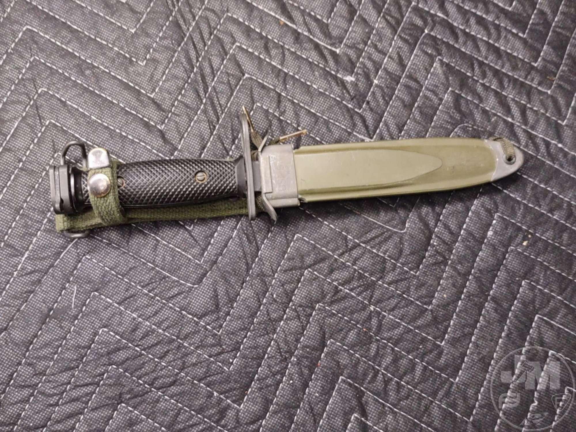 1983 RUGER MODEL MINI-14 .223 REMINGTON SN: 184-44400