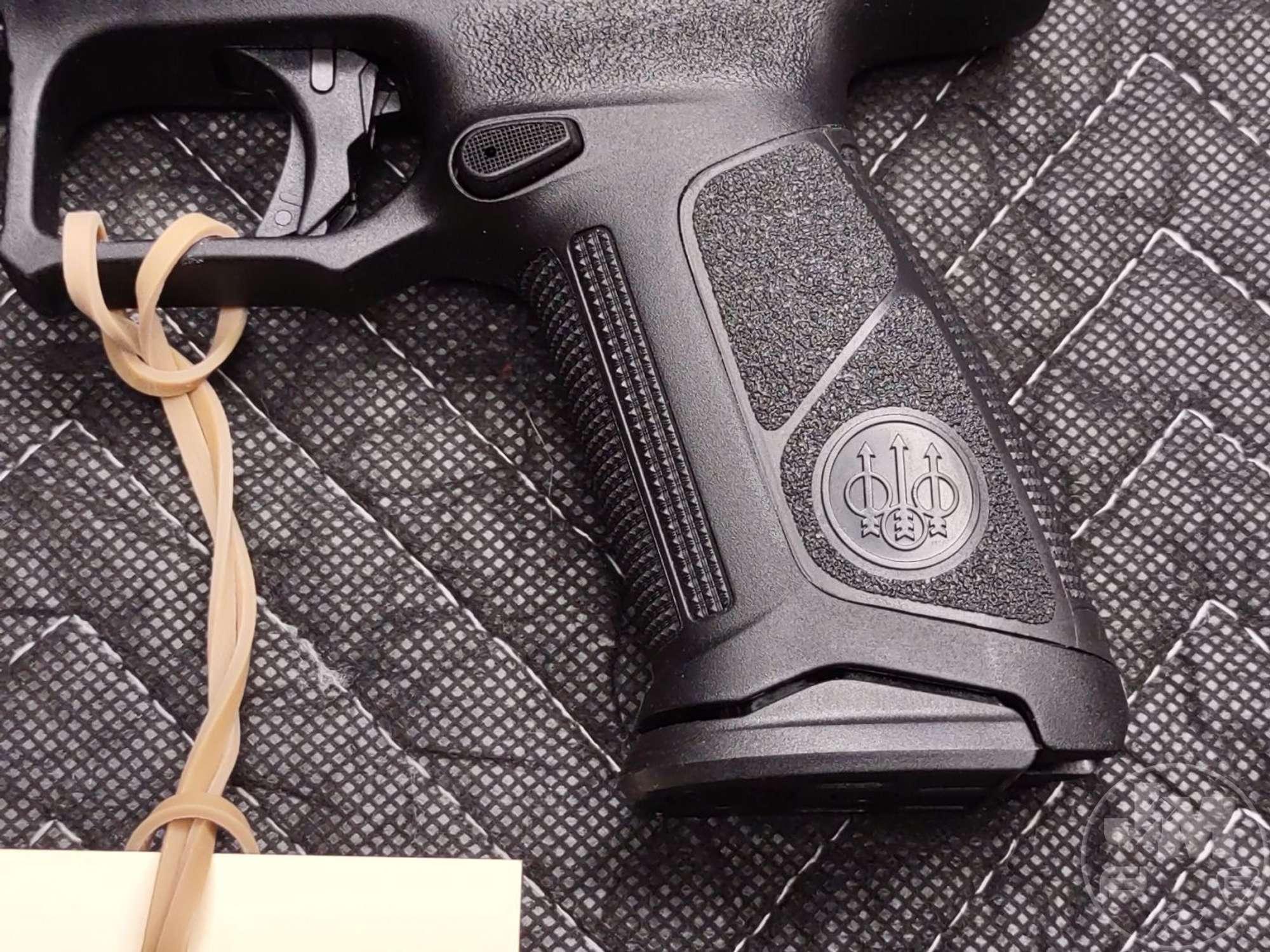BERETTA MODEL APX A1 FS 9MM SN: A188679X