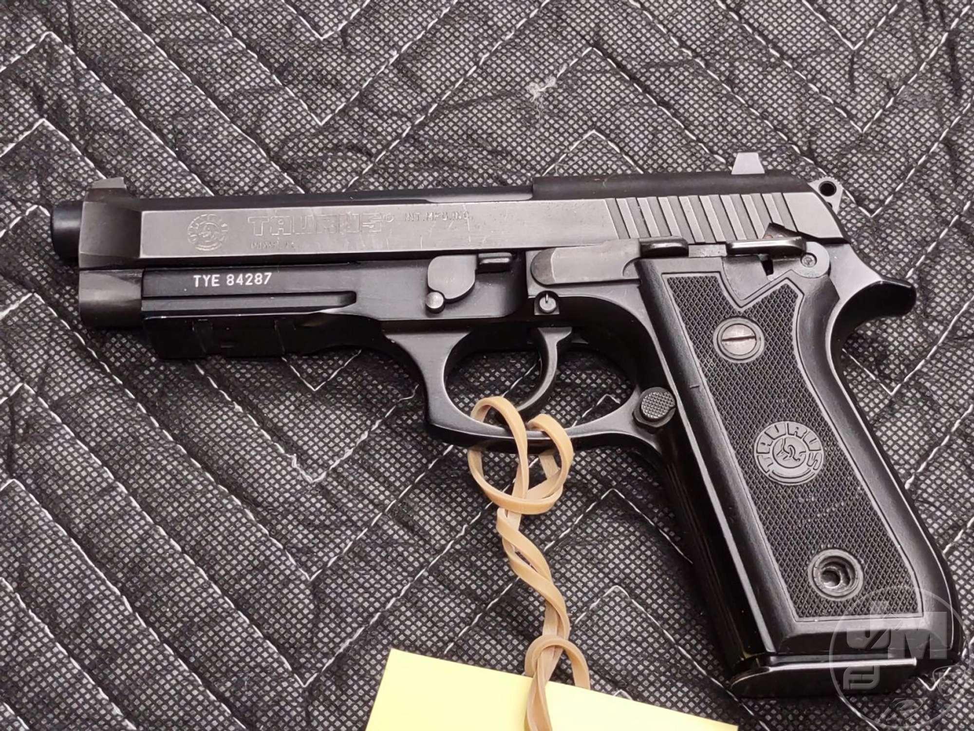 TAURUS MODEL PT92AF 9MM SN: TYE84287