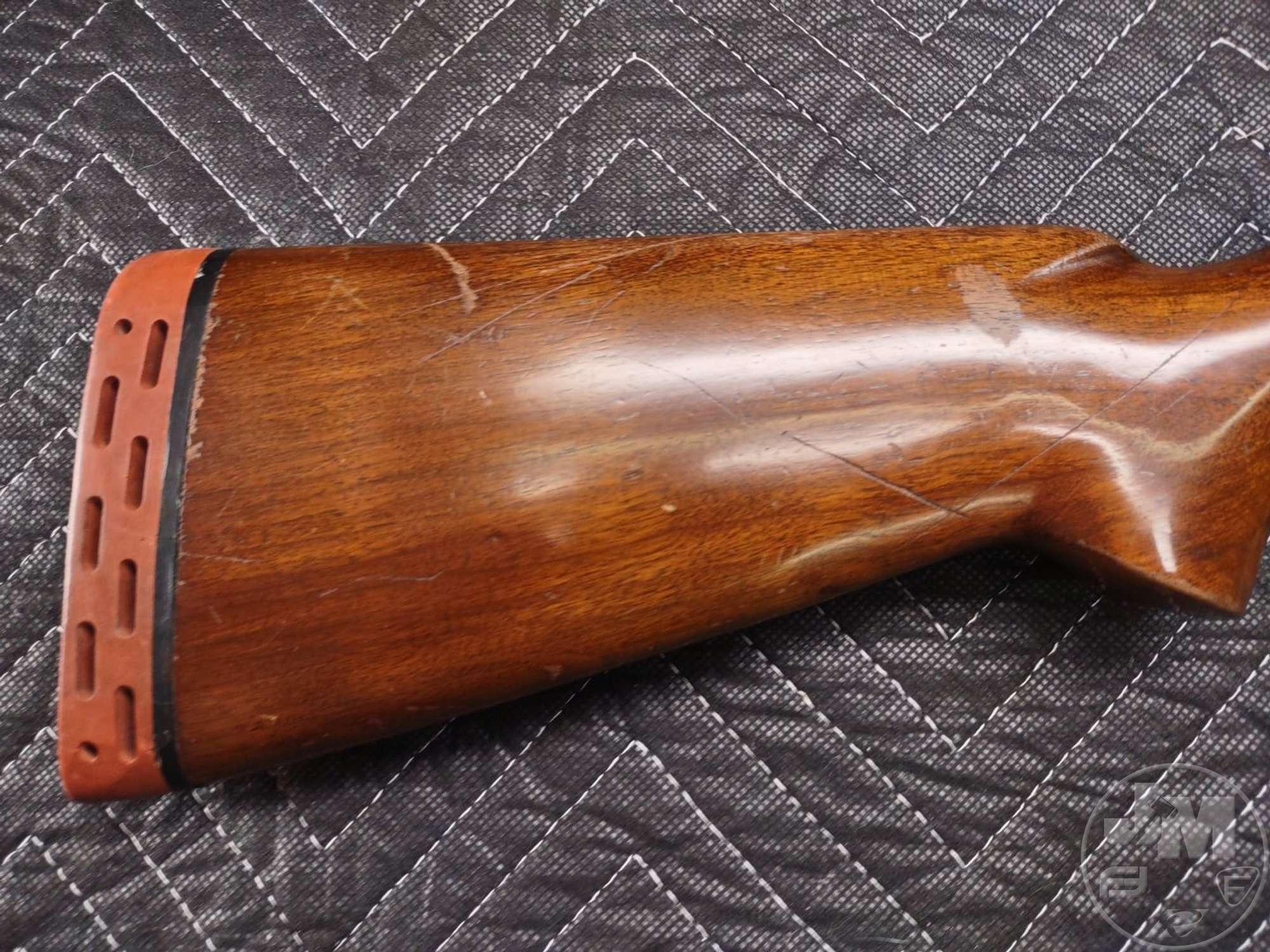 1946 WINCHESTER ARMS MODEL 12 12 GAUGE SN: 1020005