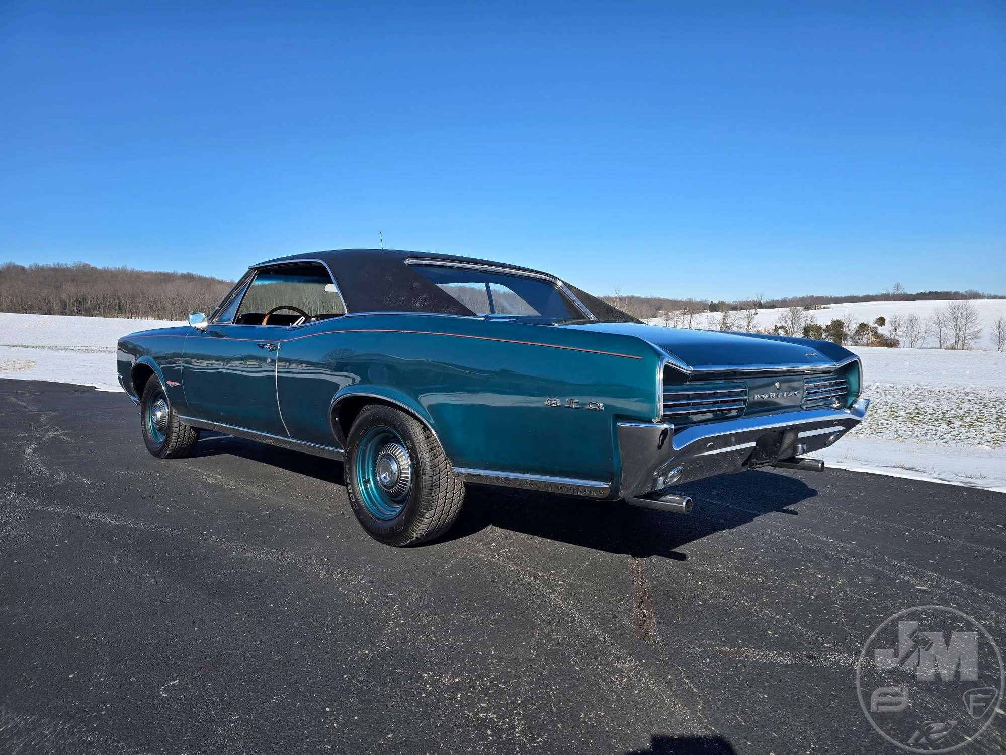 1966 PONTIAC TEMPEST GTO TRIBUTE VIN: 235176B611834 2 DOOR HARDTOP