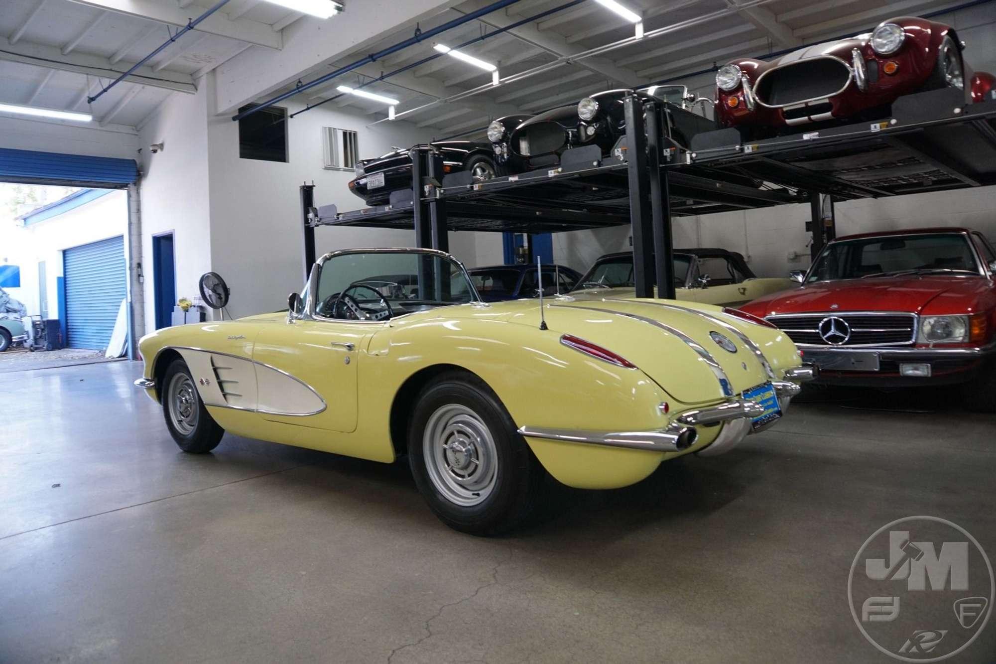 1958 CHEVROLET  CORVETTE BIG BRAKE FUELIE VIN: J58S104779 CONVERTIBLE