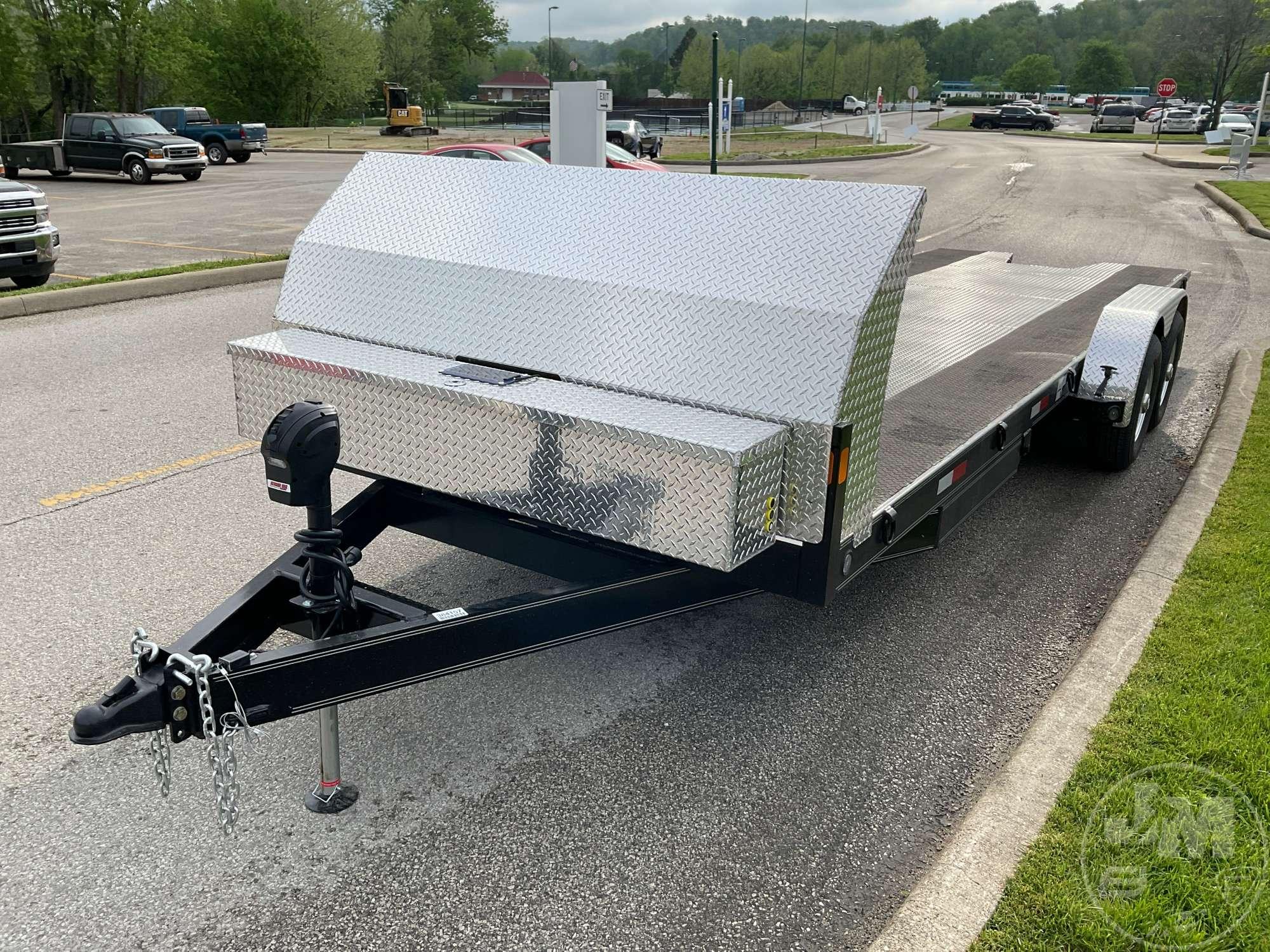 2025 TRAX VIN: 55KF1AJ2XS1000976 24' FULLY HYDROLIC TILT UP AND DOWN