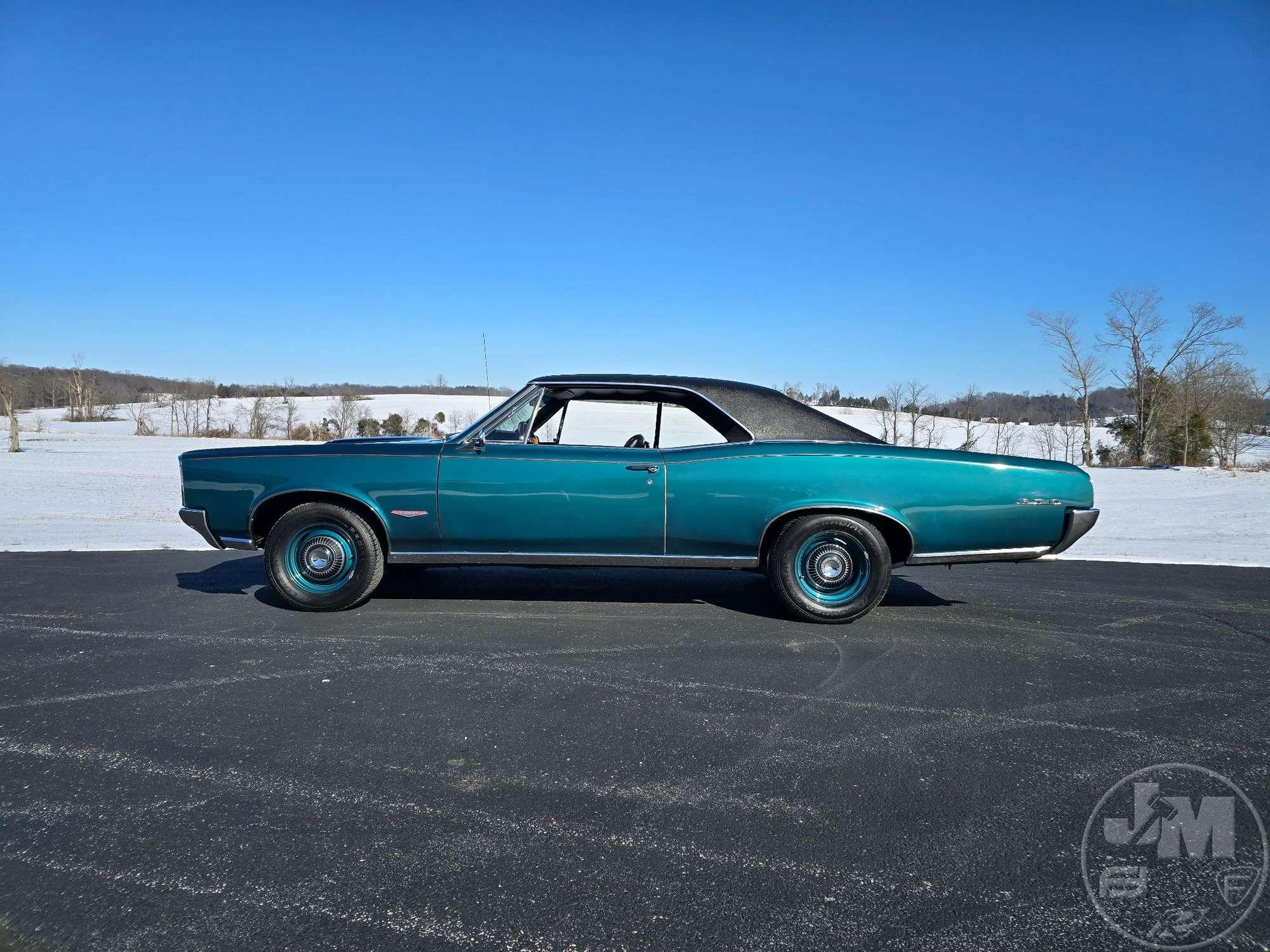 1966 PONTIAC TEMPEST GTO TRIBUTE VIN: 235176B611834 2 DOOR HARDTOP
