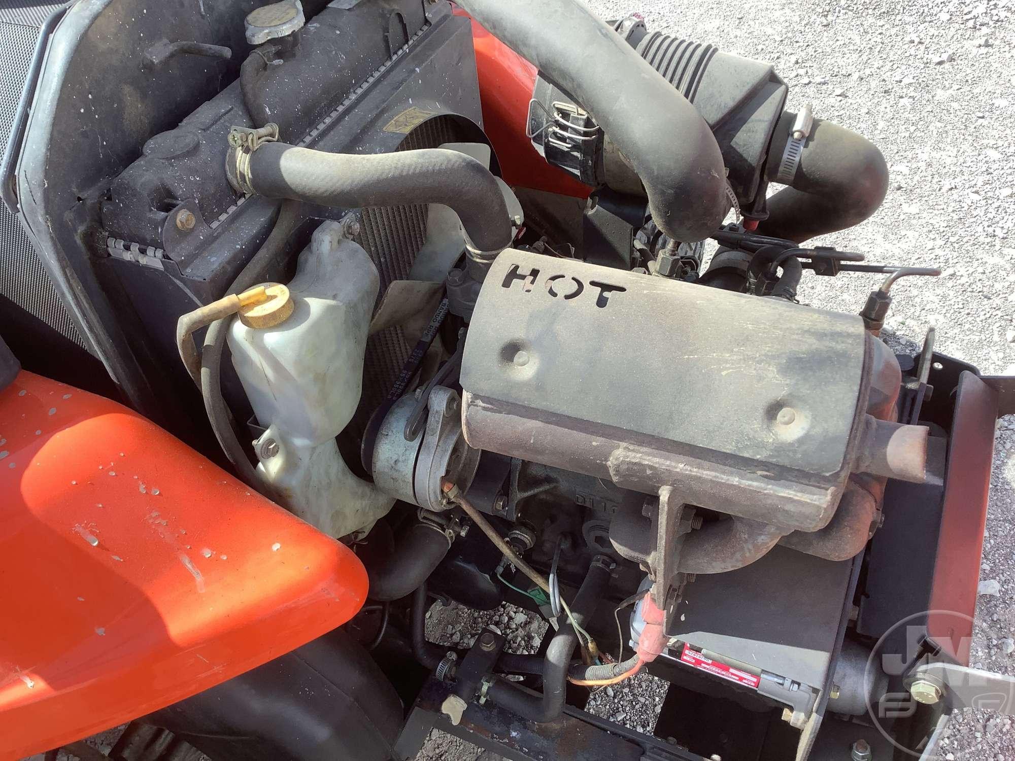 KUBOTA ZD28 ZERO TURN SN: 63733