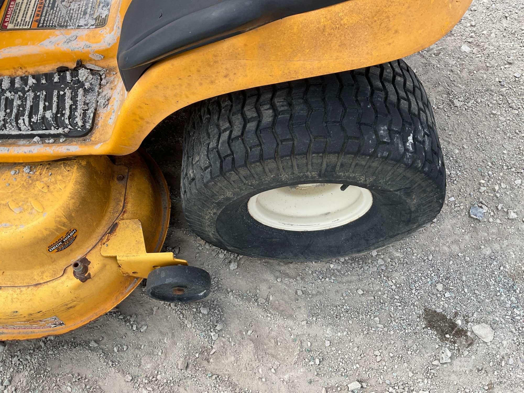 2006 CUB CADET LT1050 RIDING MOWER SN: 1K206H10644