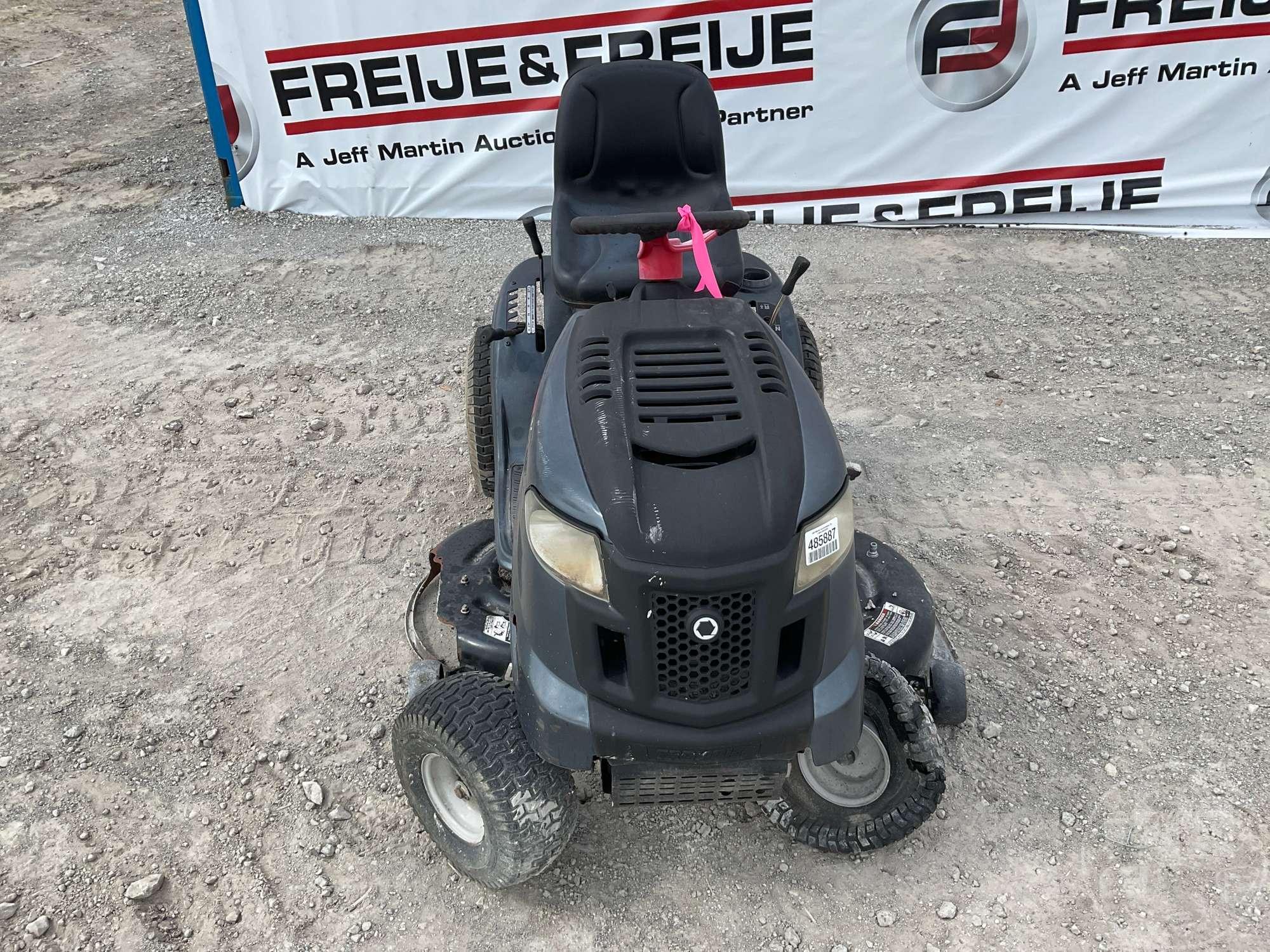 2012 TROY-BILT XP RIDING MOWER SN: 1A252B30019