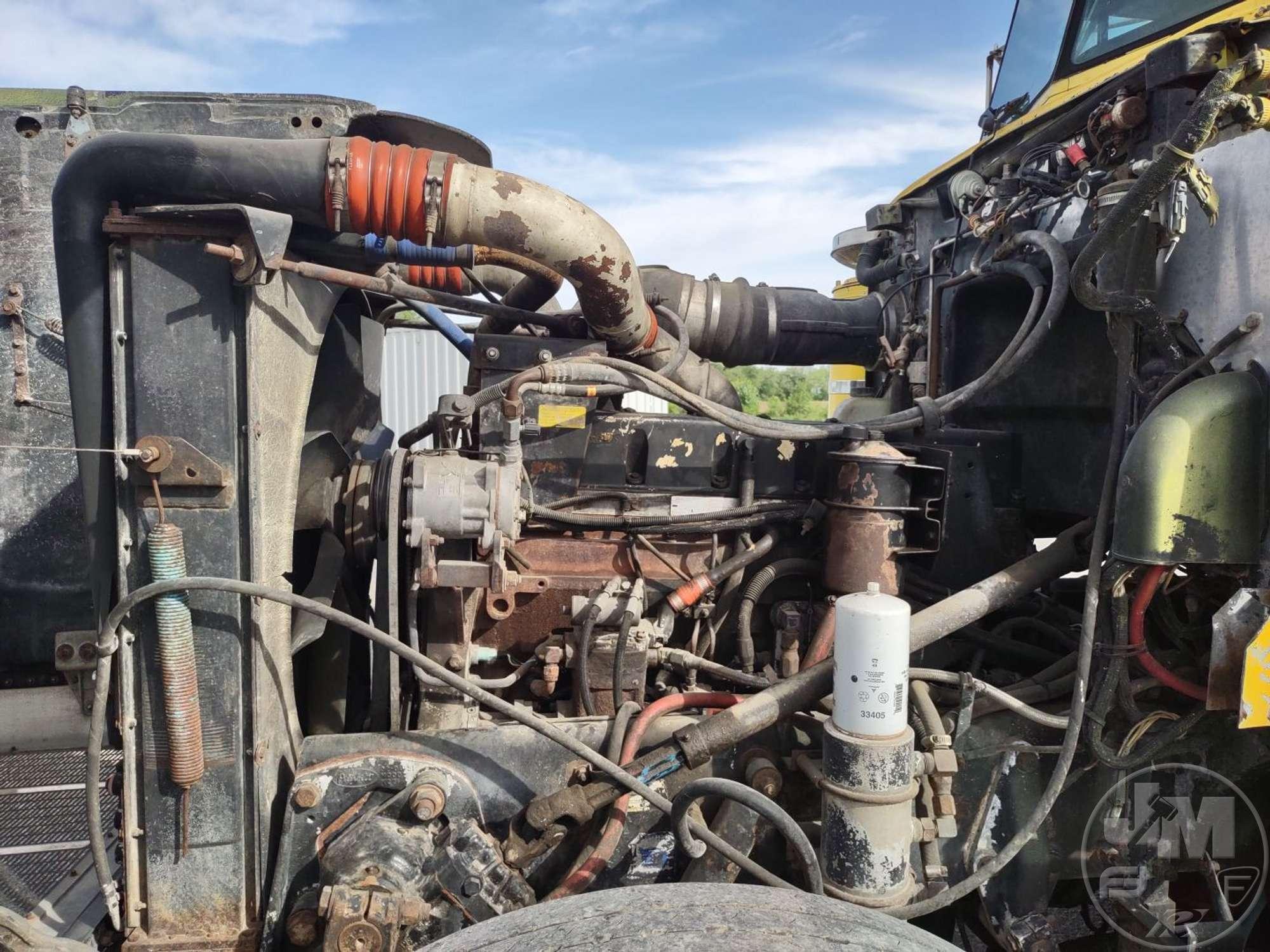 1994 PETERBILT 378 TANDEM AXLE DUMP TRUCK VIN: 1XPFD99X9RN358148