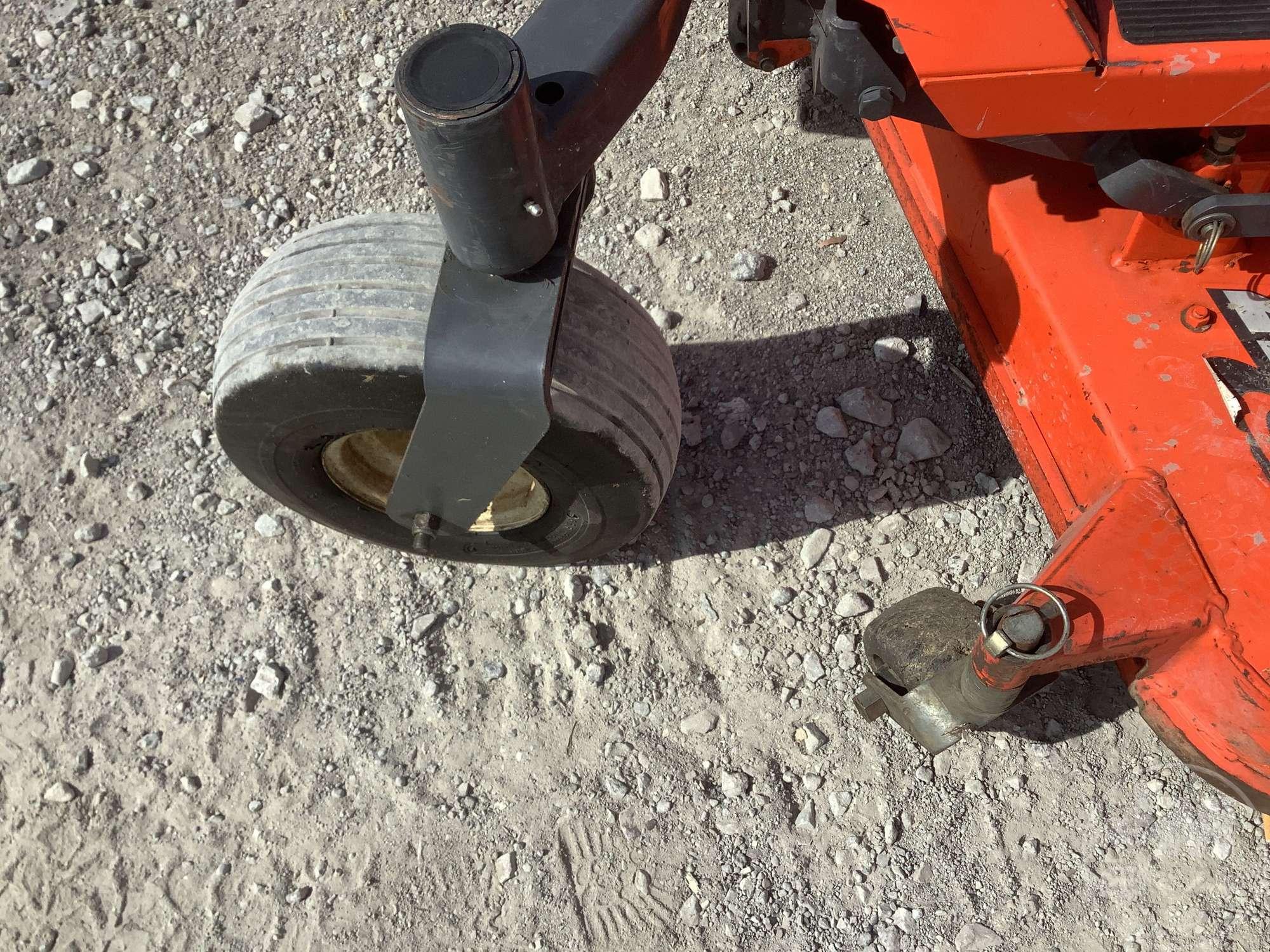 KUBOTA ZD28 ZERO TURN SN: 63733