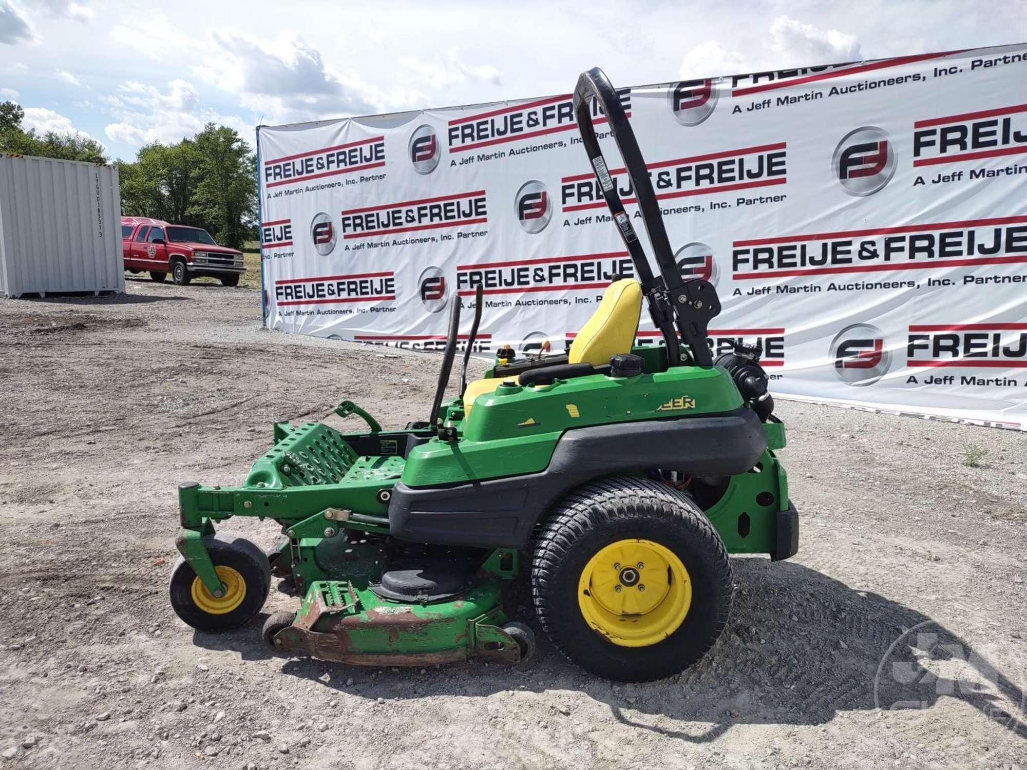 2009 JOHN DEERE Z820A ZERO TURN SN: TC820AK020713