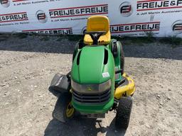 2004 JOHN DEERE L 120 RIDING MOWER SN: GLX12A138848