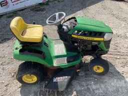 JOHN DEERE D130 RIDING MOWER SN: 1GXD110EHBB137418