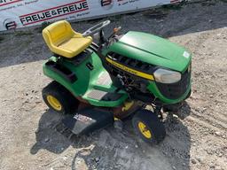 JOHN DEERE D130 RIDING MOWER SN: 1GXD110EHBB137418