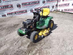 1996 JOHN DEERE LX176 RIDING MOWER SN: M0L176B160074