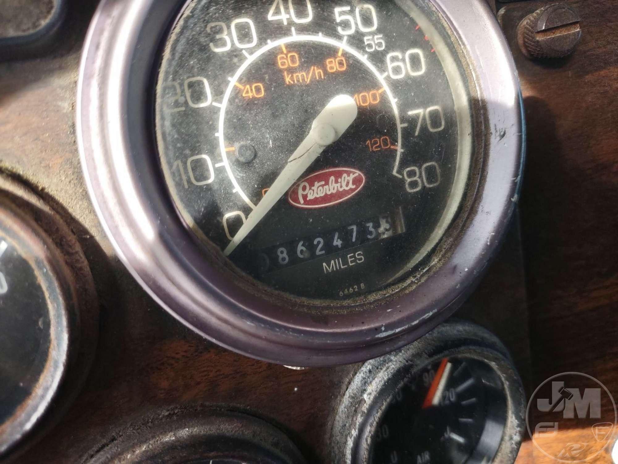 1994 PETERBILT 378 TANDEM AXLE DUMP TRUCK VIN: 1XPFD99X9RN358148
