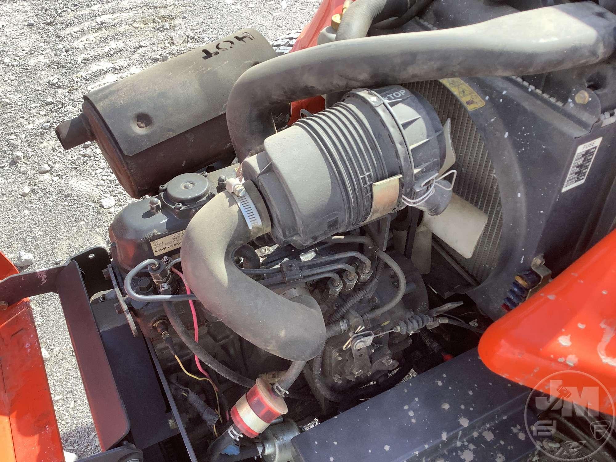KUBOTA ZD28 ZERO TURN SN: 63733