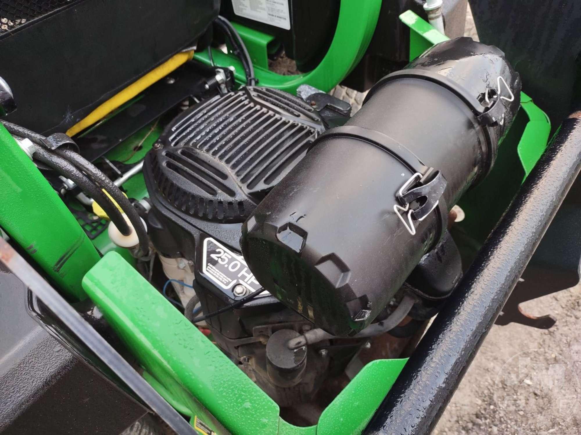 JOHN DEERE Z915E ZERO TURN SN: 1TC915EAJKT070461