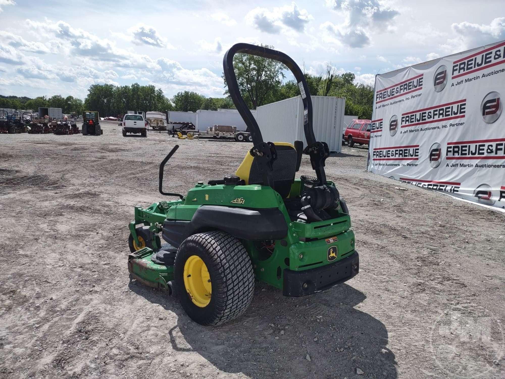 2009 JOHN DEERE Z820A ZERO TURN SN: TC820AK020713