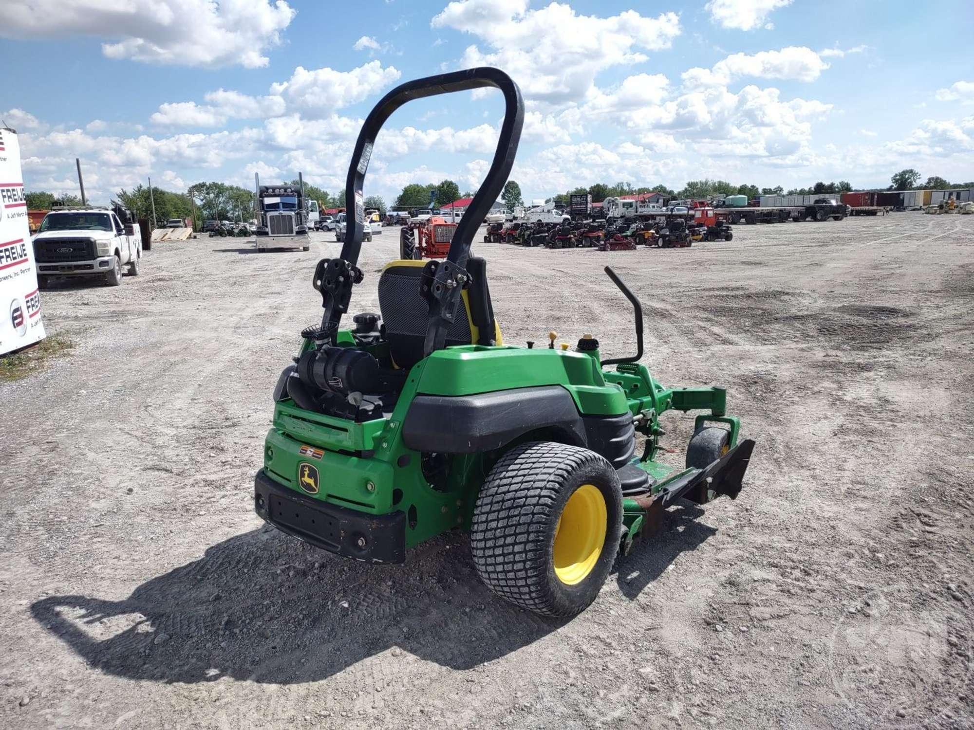 2009 JOHN DEERE Z820A ZERO TURN SN: TC820AK020713