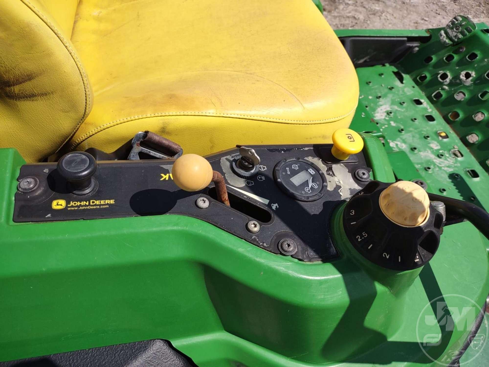 2009 JOHN DEERE Z820A ZERO TURN SN: TC820AK020713