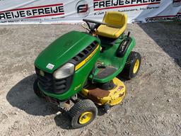 JOHN DEERE D130 RIDING MOWER SN: 1GXD110EHBB137418