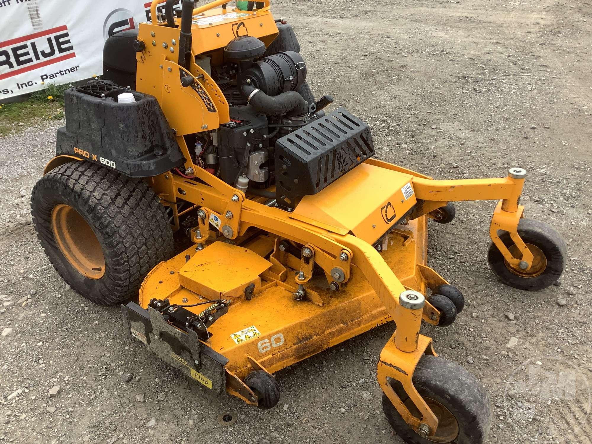 2023 CUB CADET PRO X 600 STAND ON SN: 1C31PH70036